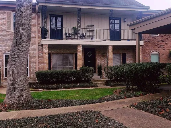 811 Threadneedle St, Houston, TX