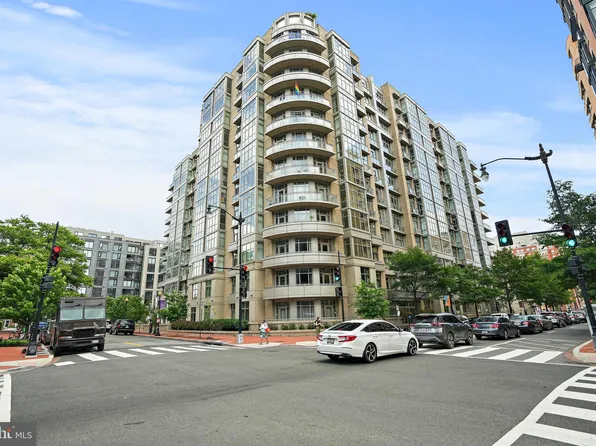 811 4th St NW Unit 205, Washington, DC 20001