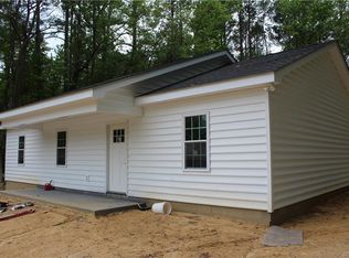 530 Wyatts Mill Rd, Jarratt, VA 23867