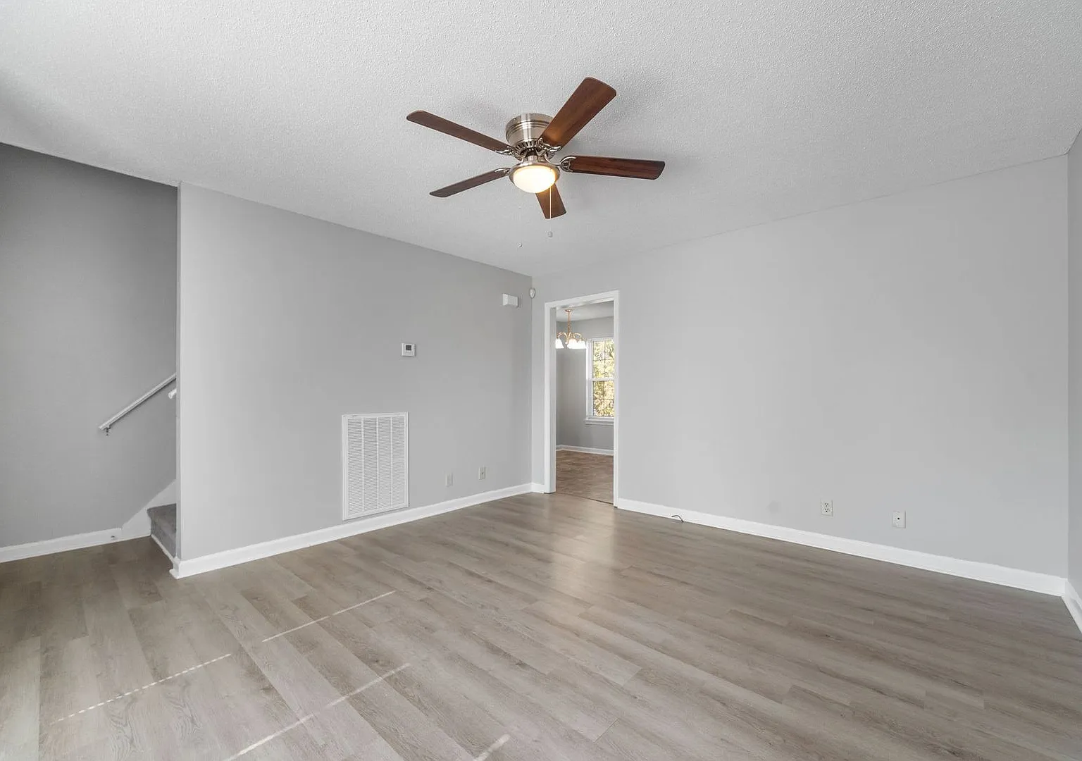 911 Van Buren Avenue, Oak Grove, KY 42262 — Photo 4