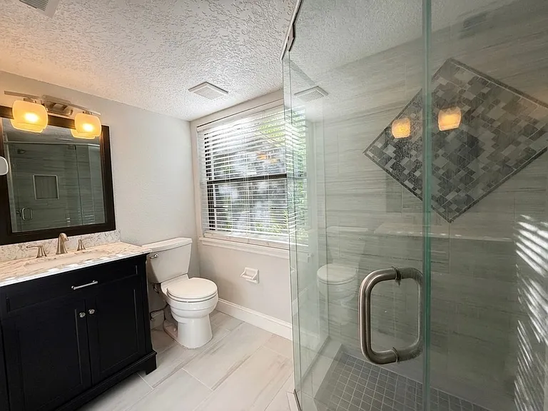 150 Killarney Bay Ct #5 — Photo 20