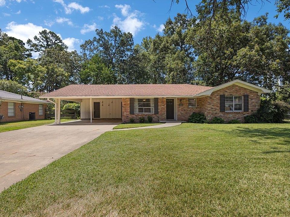 1st image of 1011 Forrest Ln