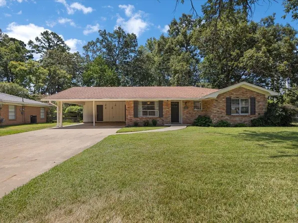 1011 Forrest Ln, Carthage, TX 75633