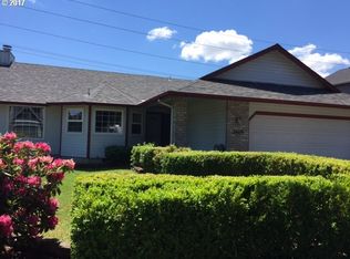 2469 Otto St, Springfield, OR 97477