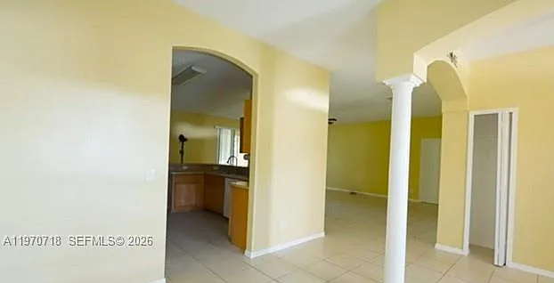 Vero Lake Estates Unit B — Photo 2
