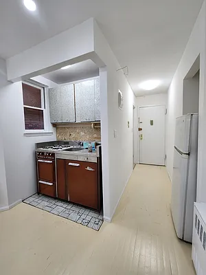 Rented by Homefront Management E29, Inc. | media 22