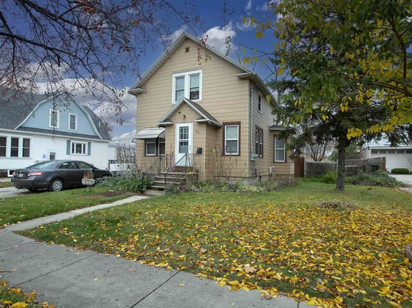 354 3rd St, Menasha, WI 54952