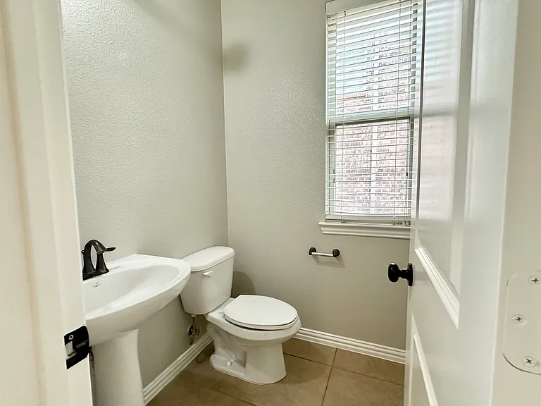 10517 Matador Dr — Photo 17
