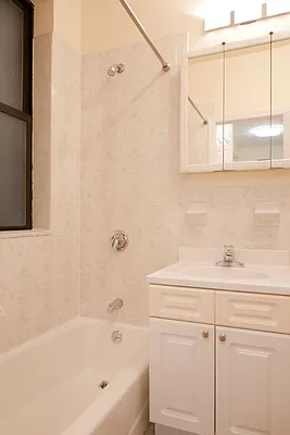 Rented by Peter Ashe | media 3