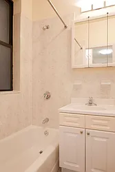 Rented by Peter Ashe