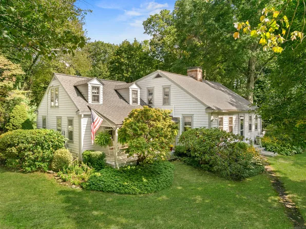 143 Overbrook Drive, Stamford, CT 06906