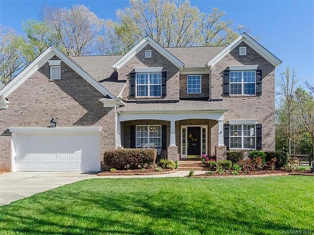 1st image of 605 Deercross Ln