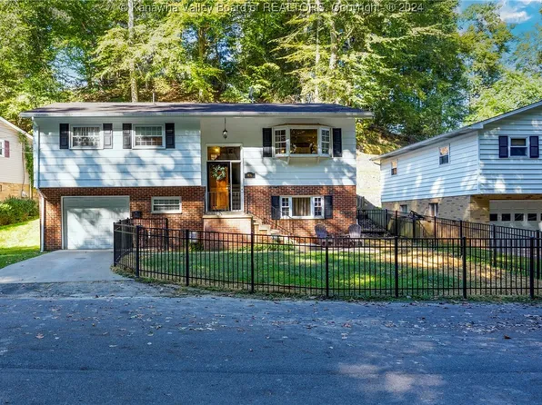 406 South St, South Charleston, WV 25303