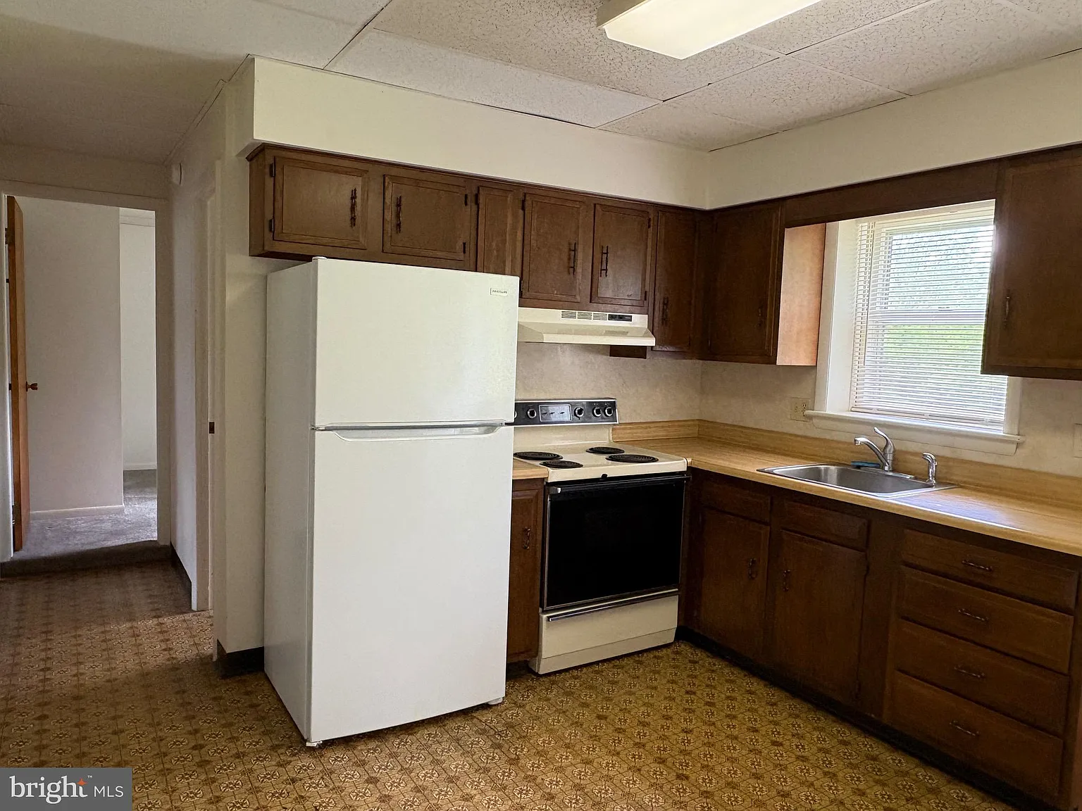 2 bed, 460 sqft, $1,400 — Photo 3