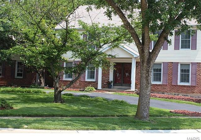 1st image of 16084 Meadow Oak Dr