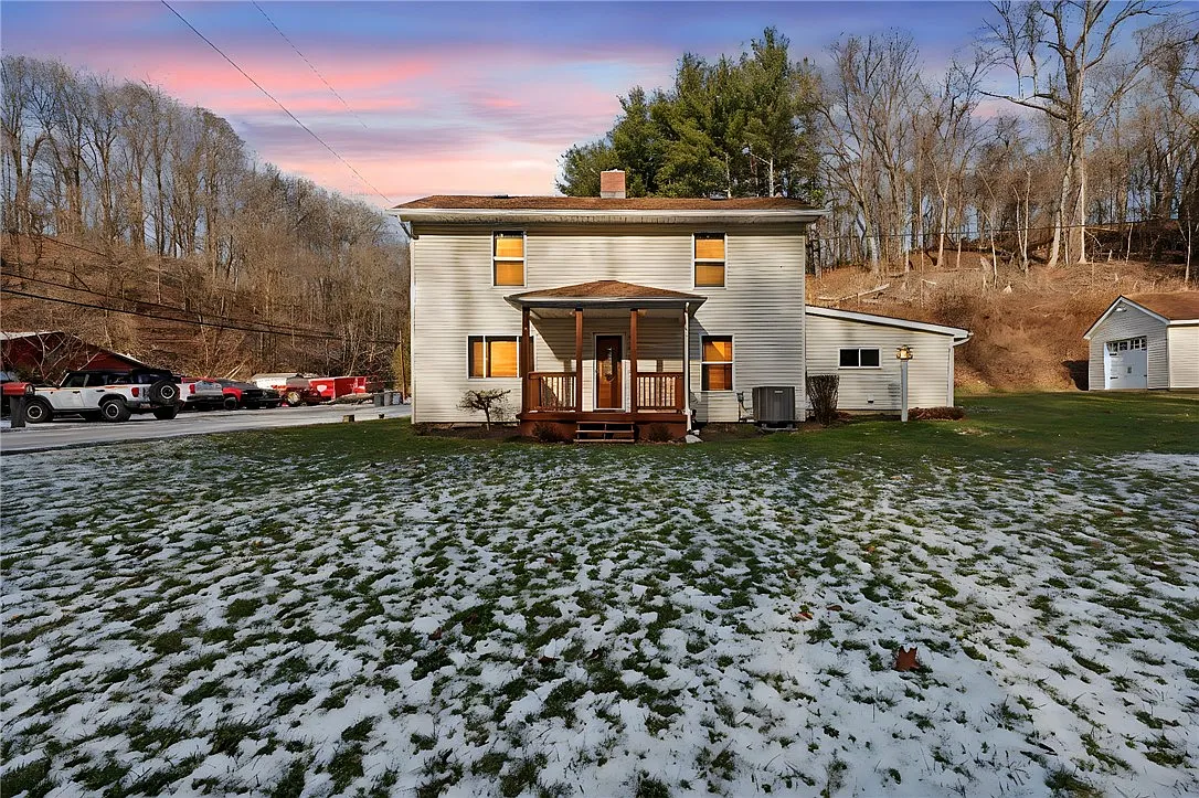 2063 Knight Rd photo 1