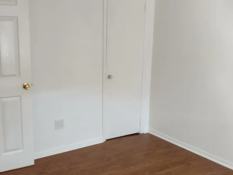 1417 Avenue B #1417 — Photo 6