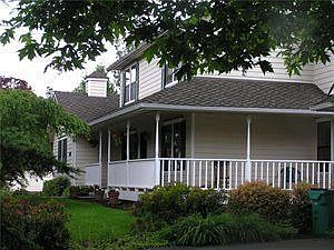 1st image of 3123 30th Ave SE