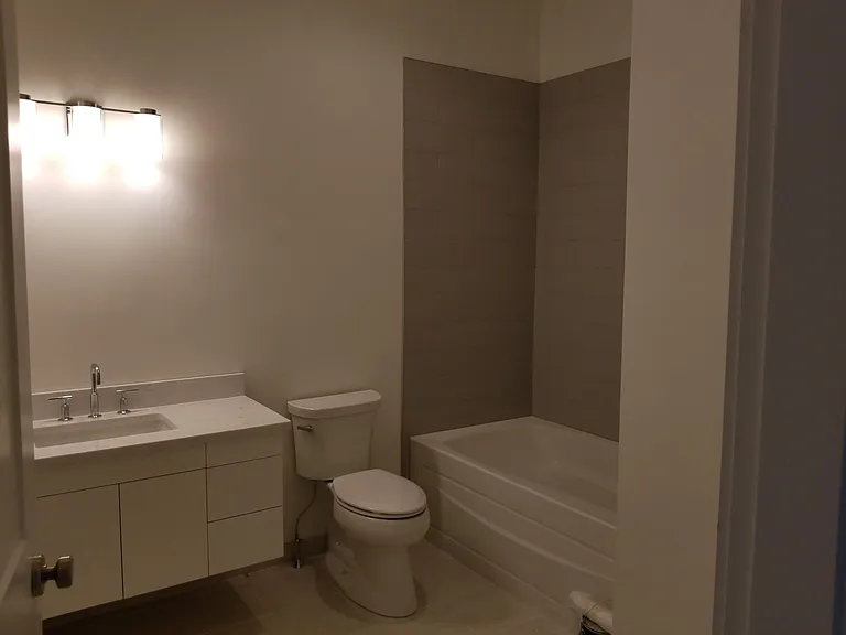 211 Union St #301 — Photo 9