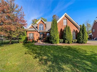 4303 Low Trail Ct, Louisville, KY 40299