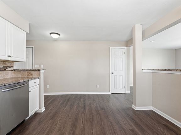 5th image of 12865 Eureka Rd #2F