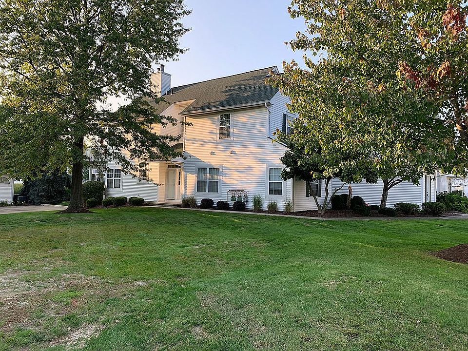 1st image of 25 Vista Cir #39C