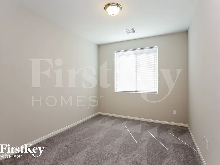 4218 Klarissa Ave — Photo 11
