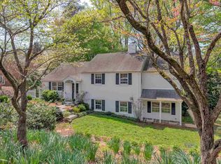 2010 Greenbrier Dr, Charlottesville, VA