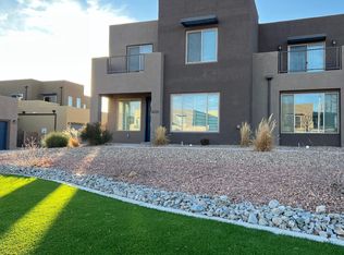 6335 Vista Del Bosque Dr NW, Albuquerque, NM 87120
