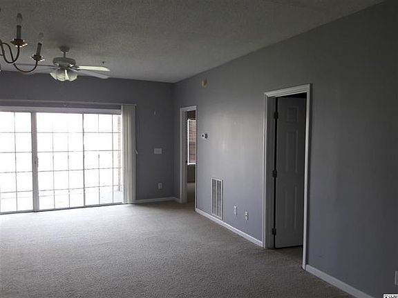4th image of 3955 Gladiola Ct Unit 304