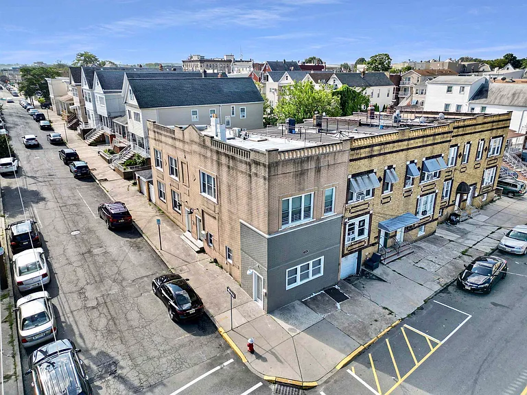 498 Avenue A #1F — Photo 7