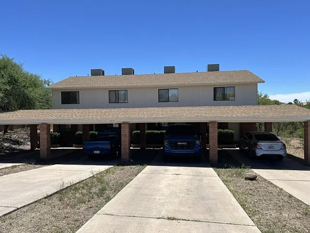 419 Sykes Cir #6