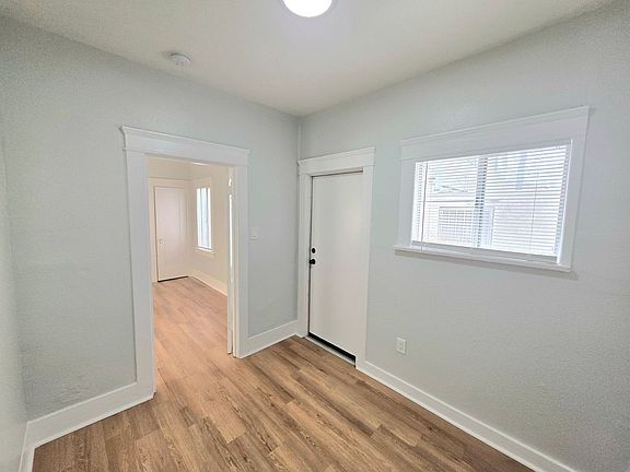 5th image of 236 Lime Ave APT 5