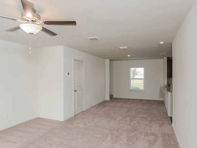 11927 Lake Parker — Photo 2