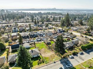 243 W 27th St, North Vancouver, BC