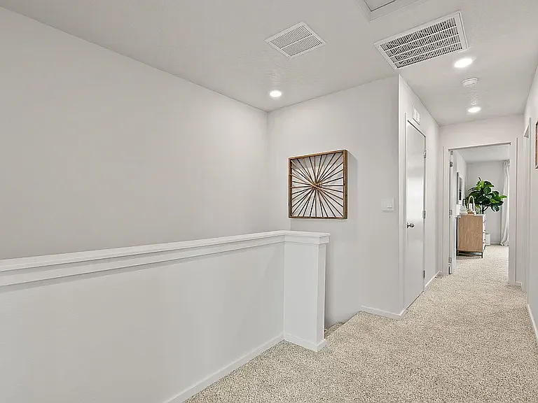 5186 E Liberty Ln — Photo 11