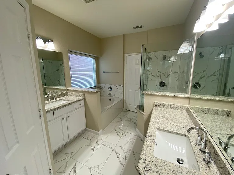 5668 Imperial Meadow Dr — Photo 17
