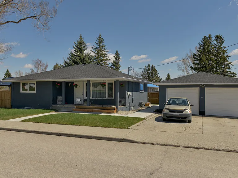4 Trafford Pl NW #R — Photo 20