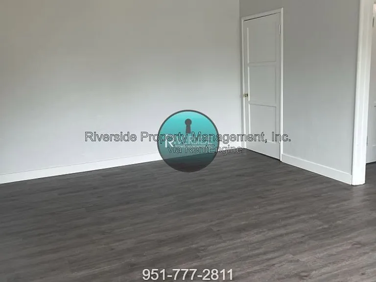 3900 5th St #10 — Photo 8