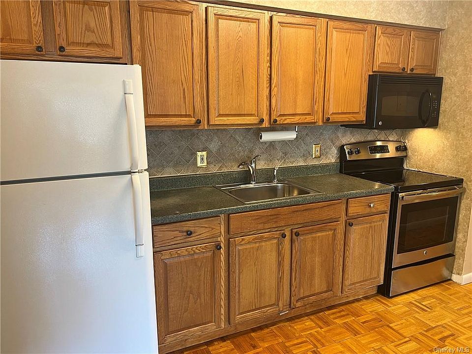 KINGSWOOD GARDENS 810 Blooming Grove Tpke New Windsor NY Zillow