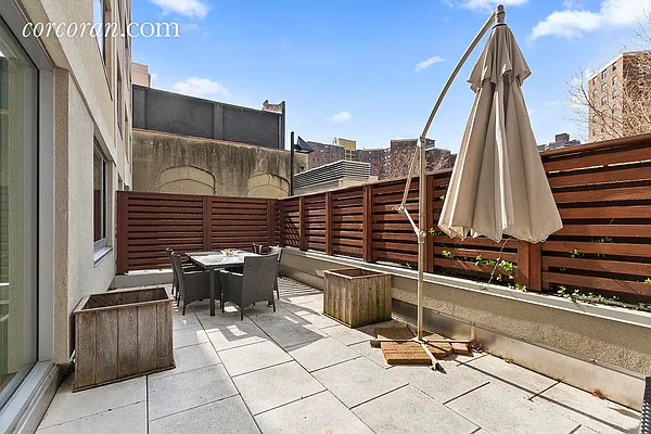 Sold by Corcoran | media 21