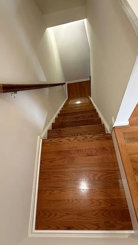4 bed, 3.5 bath, 2016 sqft, $3,200 — Photo 4