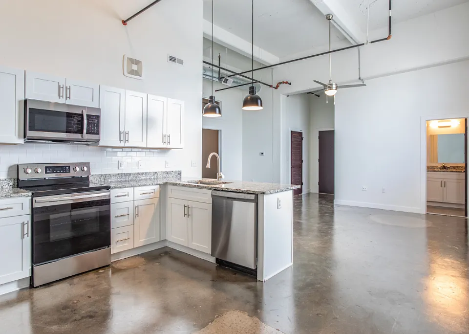 410 Wellons St #503