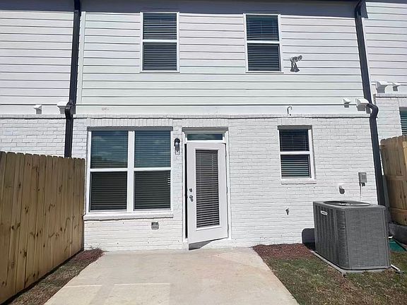 2nd image of 50 Auburn Hill Dr