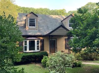 106 Buckhill Rd, Pittsburgh, PA 15237