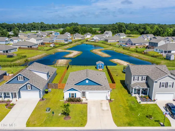 519 Birdsong Drive, Holly Ridge, NC 28445