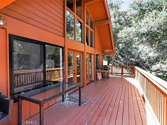 5th image of 1523 Lassen Way