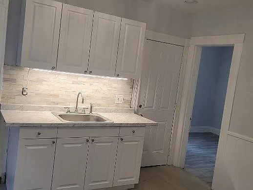 500 Winchester Ave #1 — Photo 2