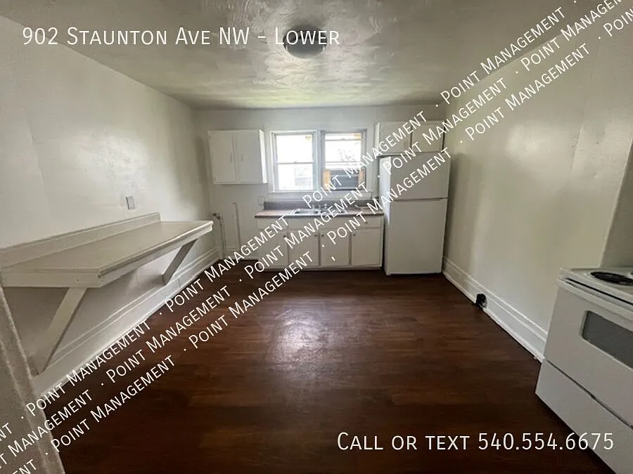 2 Bedroom 1 Bath Apartment Coming Soon -Please excuse our mess! — Photo 3