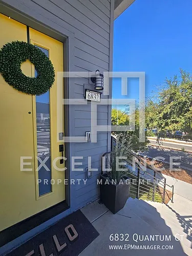 6832 Quantum Ct Photo 1